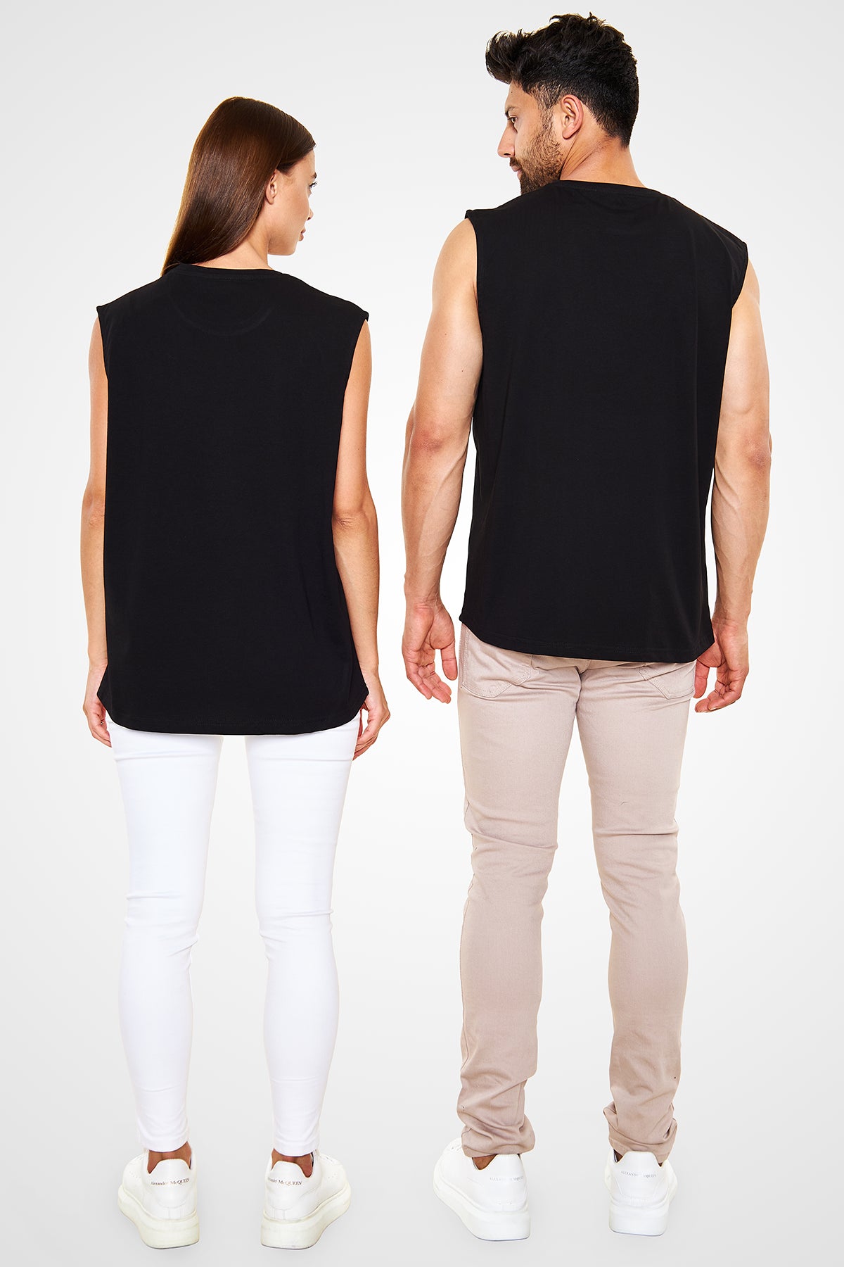 Unisex Regular Siyah Kolsuz - Kesik Kol T-Shirt